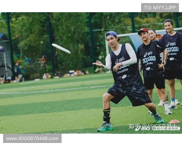 深圳飞盘队与杭州飞盘队赛后复盘分析团队配合与战术执行的关键因素 深圳飞盘队与杭州飞盘队赛后复盘分析团队配合与战术执行的关键因素