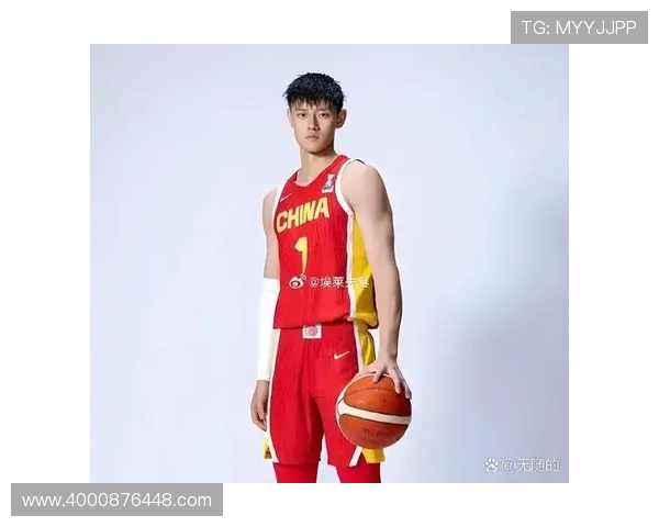 曾凡博的篮球之路:从青涩少年到闪耀赛场的未来之星 曾凡博的篮球之路:从青涩少年到闪耀赛场的未来之星