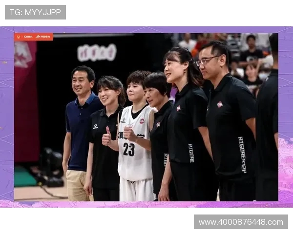 清华大学篮球队与北京女篮的精彩对决引发的热议与期待 清华大学篮球队与北京女篮的精彩对决引发的热议与期待